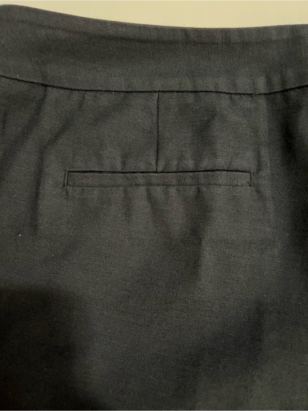 TALBOTS Black & White Striped Sailor Straight Leg Capris, Curvy Fit - Like New - Picture 4 of 9